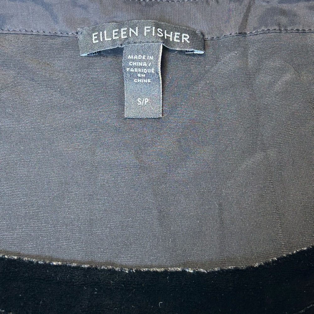Eileen Fisher silk blend Velvet blouse black Long-Sleeve minimalist Top size S - Picture 8 of 12